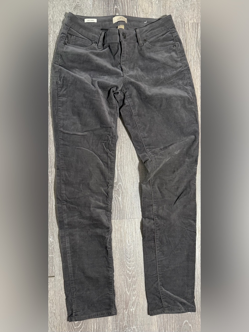 LOFT Grey Curvy Skinny Corduroy Pants - Size 2